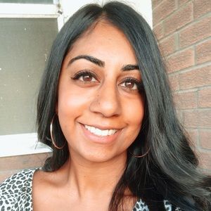 Meet your Posher, Cavita